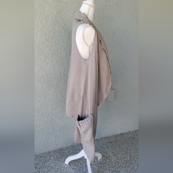 Bryn Walker Linen Lagenlook Tunic - Picture 2 of 9